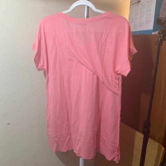 Lainab Women's Pink V-Neck Short Sleeve Rayon/Polyester T-shirt Medium NWT - Picture 3 of 7
